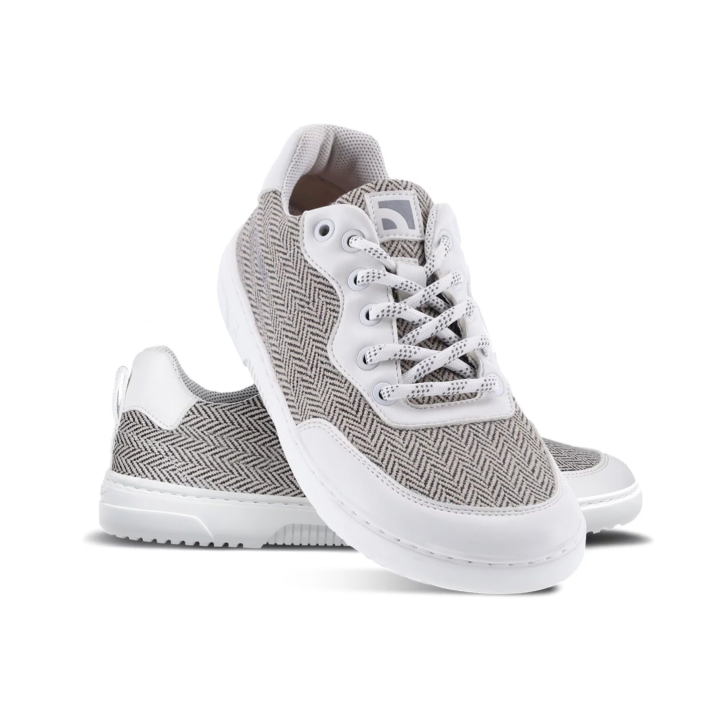 Kudos - White & Grey