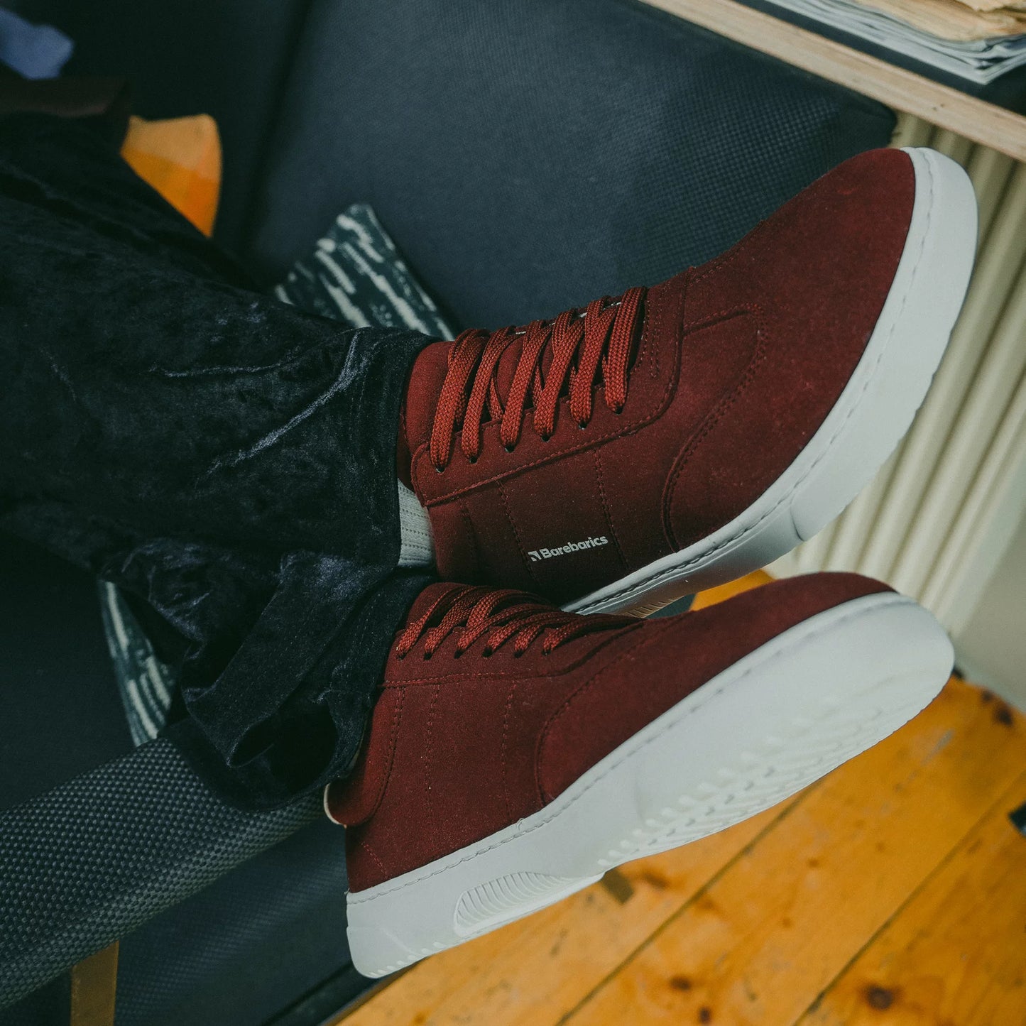 Pulsar - Maroon & White Vegan