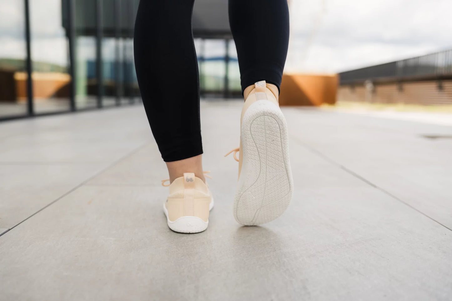 Chaussures Pieds Nus Baskets Swift - Beige Crème