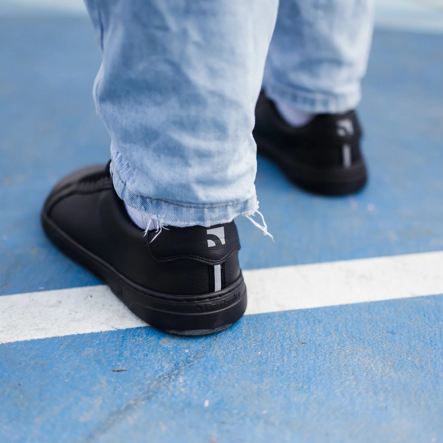 Zoom - Tout Noir - Cuir